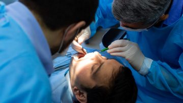 دستیار دندانپزشک